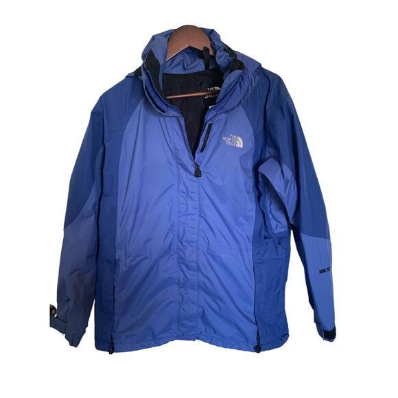 The North Face Jackets & Blazers - The North Face winter coat women’s medium  blue hooded